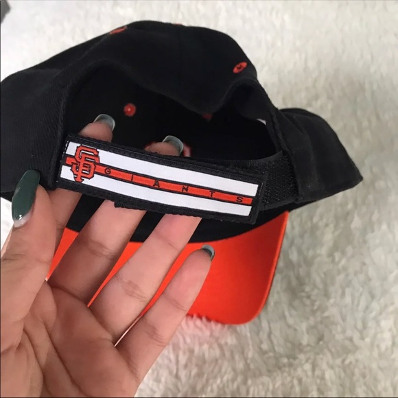 Giants hat - Picture 2 of 4